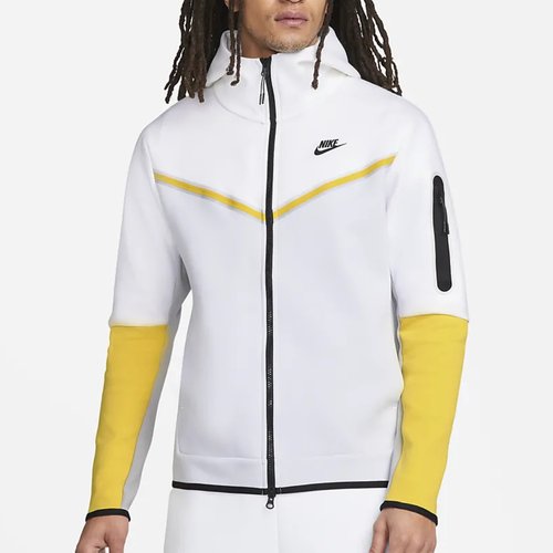 Nike Tech Fleece - dripconnection.com
